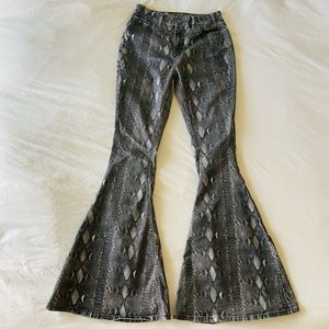 Rock&Roll Cowgirl High Rise Bell Bottom Jeans